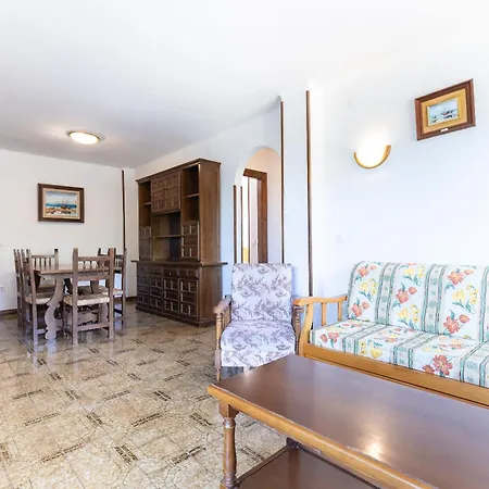 Rentalmar Angeles Apartment